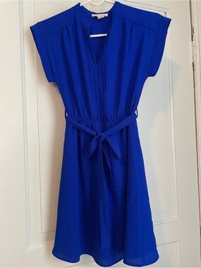 Monteau Cap Sleeve Tie-Waist Dress in Cobalt Blue size XS